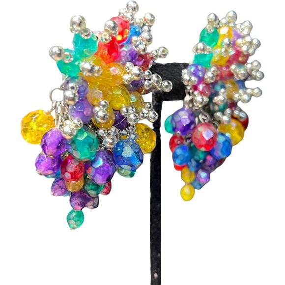 Vintage Rainbow Crystal Cluster Clip On Earrings Statement Beaded Drops - Picture 6 of 10